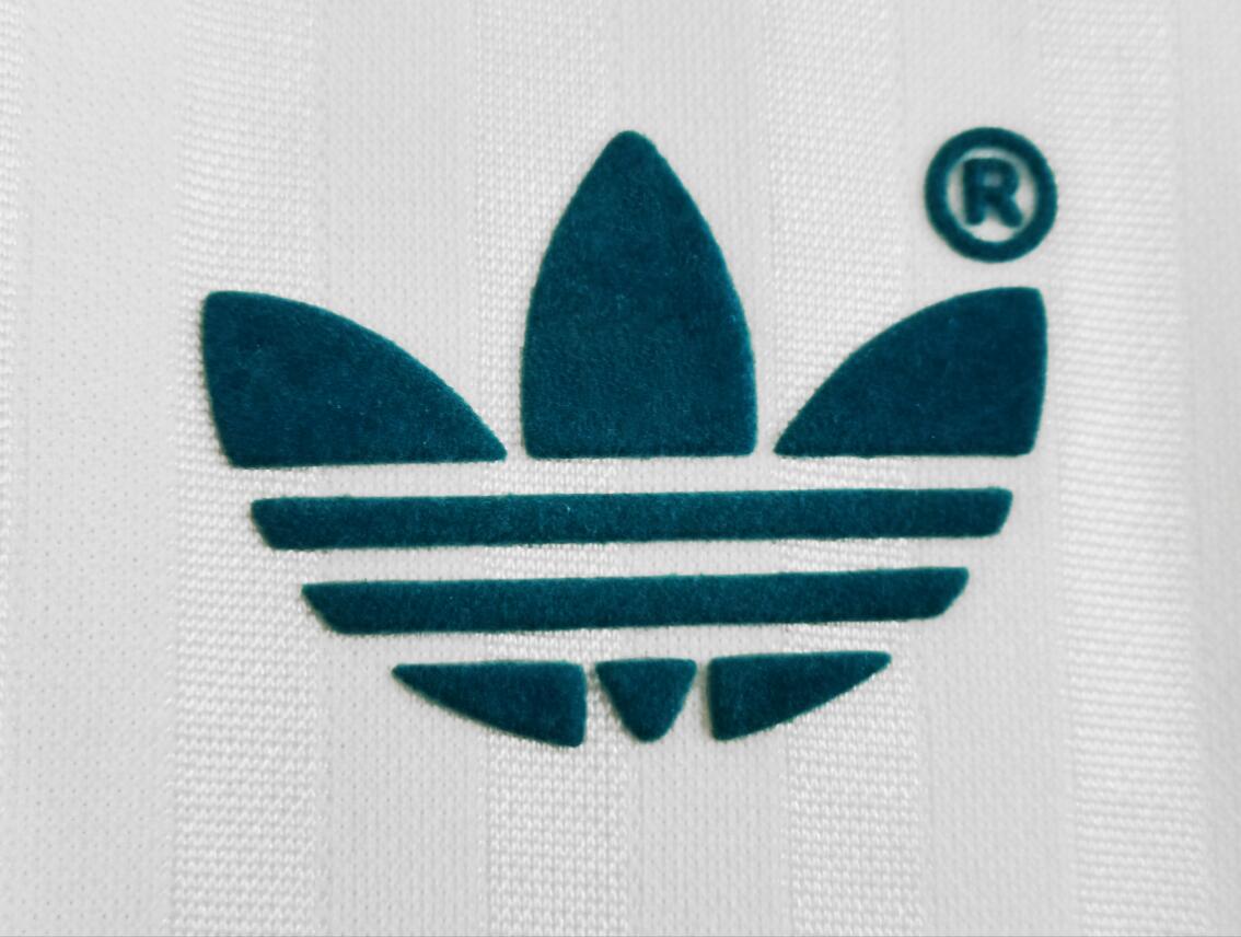 Marseille 1990 Retro - Home
