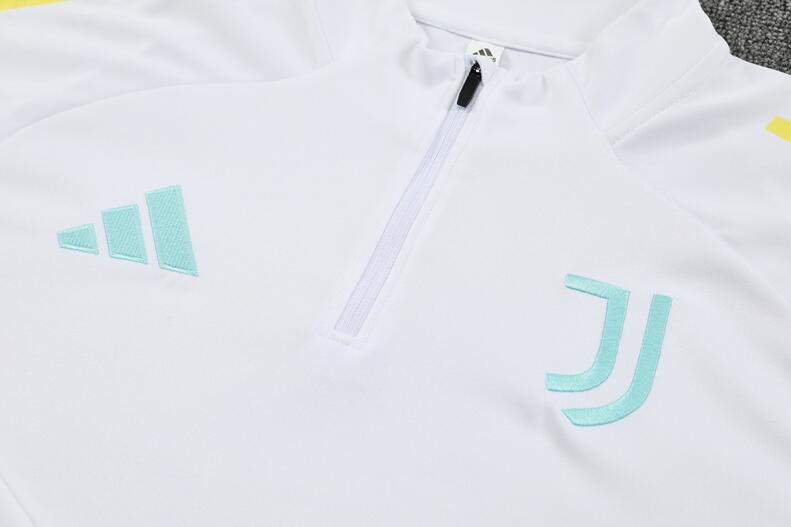 Juventus 25/26 - Tracksuit (White)
