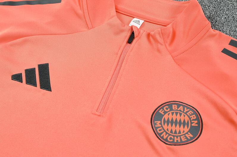 Bayern Munich 25/26 - Tracksuit (Orange)