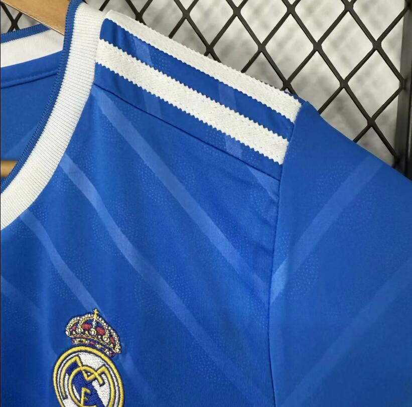 Real Madrid 25/26 - Third Kids Kit