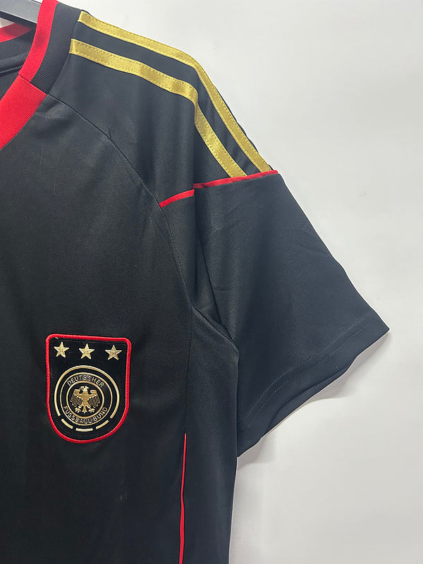 Germany 2010 Retro - Away