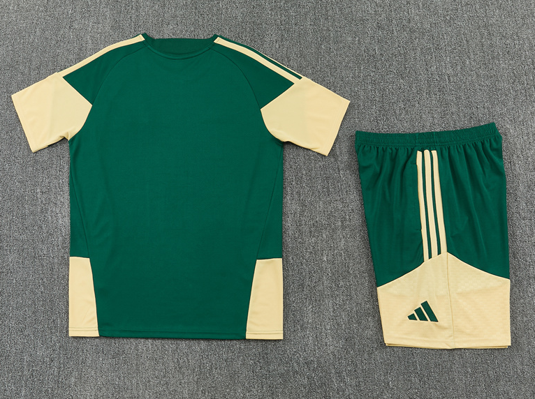 Real Madrid 26/27 - Tracksuit