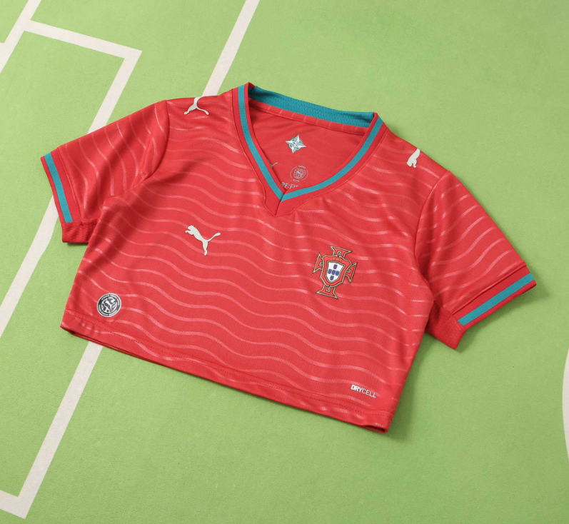 Portugal 2026 World Cup - Home Women's Cropped (Fan)