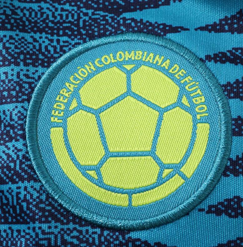 Colombia 2026 World Cup - Away Kids Kit