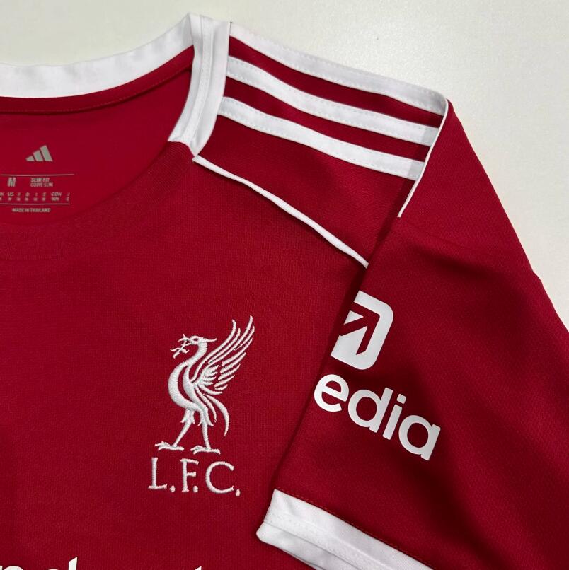 Liverpool 25/26 - Home Kit (Fan)