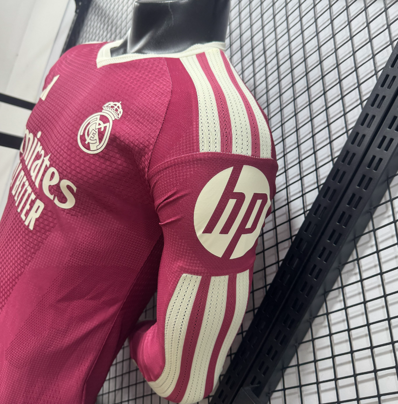 Real Madrid 26/27 - Away Kit (Player)