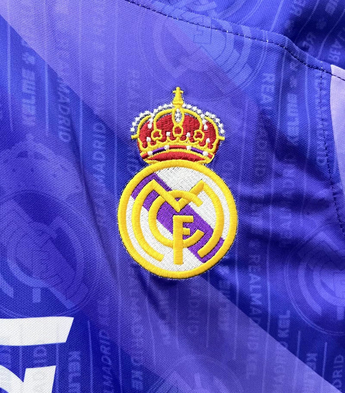 Real Madrid 1996-97 Retro - Away