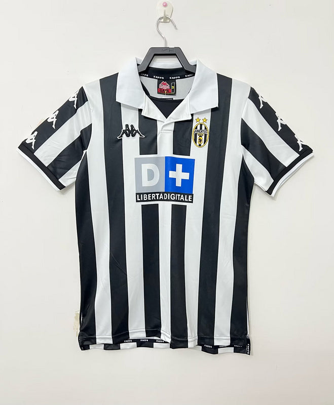 Juventus 1999-00 Retro - Home