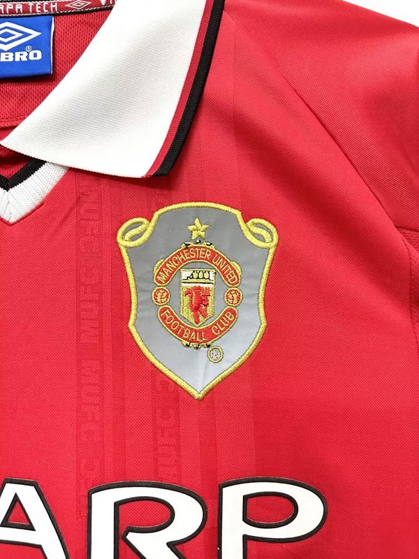 Manchester United 1999-00 Retro - Home (Long Sleeves)