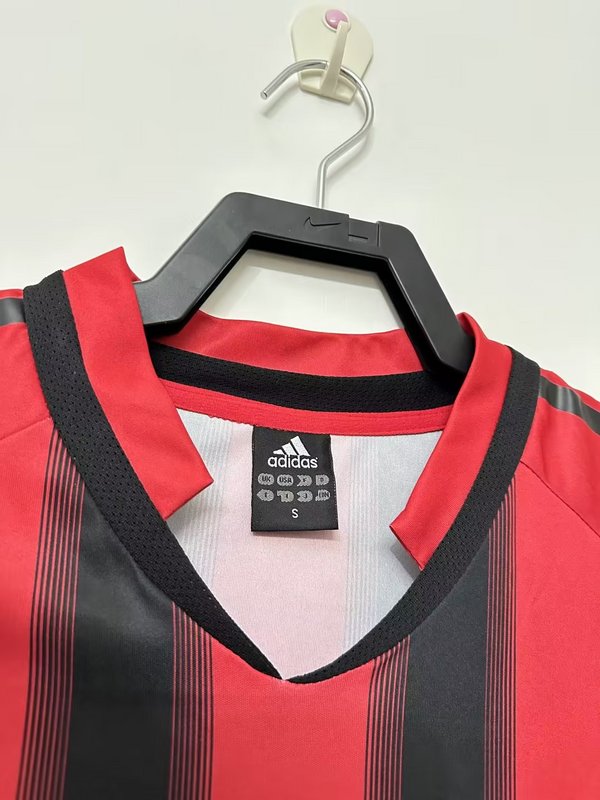 AC Milan 2004-05 Retro - Home