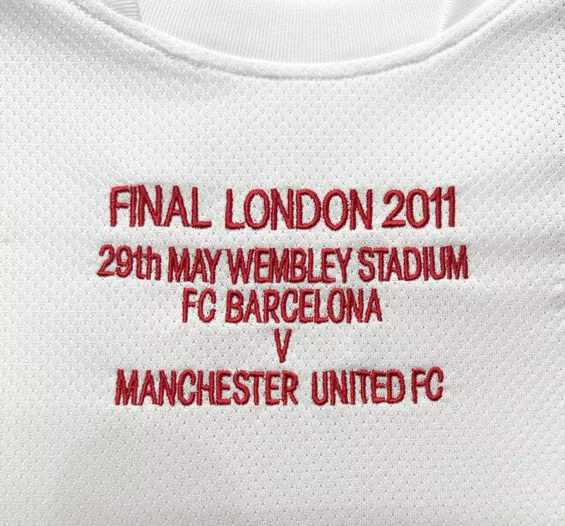 Manchester United 2011-12 Retro - Away