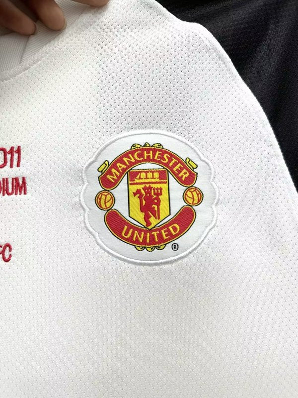 Manchester United 2011-12 Retro - Away