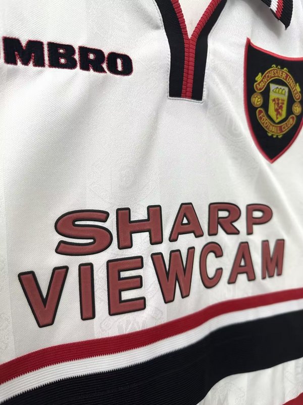 Manchester United 1998 Retro - Away