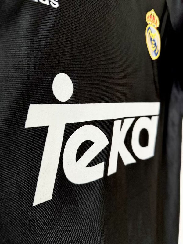 Real Madrid 1999-2001 Retro - Away
