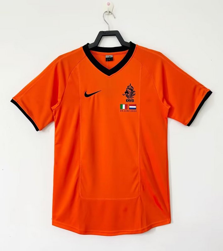 Netherlands 2000 Retro - Home