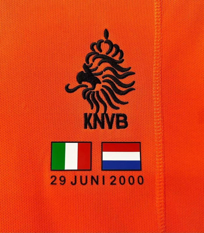 Netherlands 2000 Retro - Home