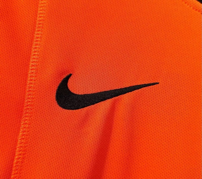 Netherlands 2000 Retro - Home