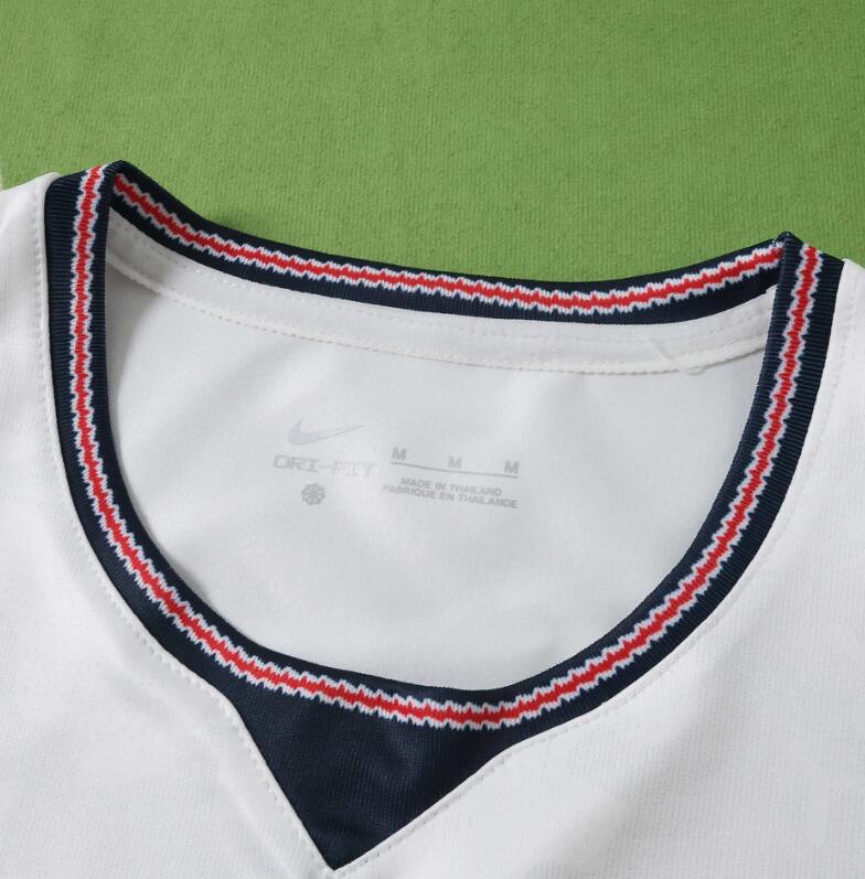 England 2026 World Cup - Home Women's Cropped Vest (Fan)