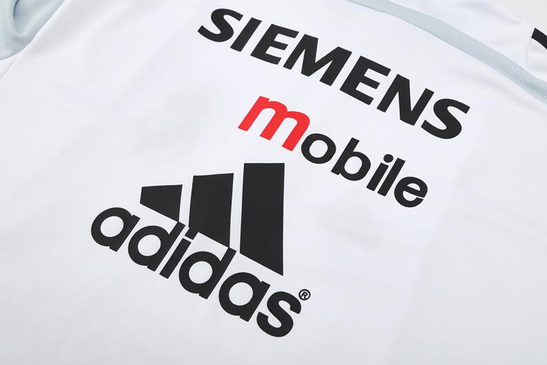 Real Madrid 2004-05 - Tracksuit (White, Half-Zip)