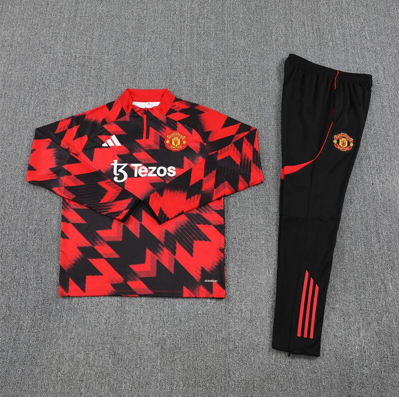 Manchester United 25/26 - Tracksuit (Half-Zip)