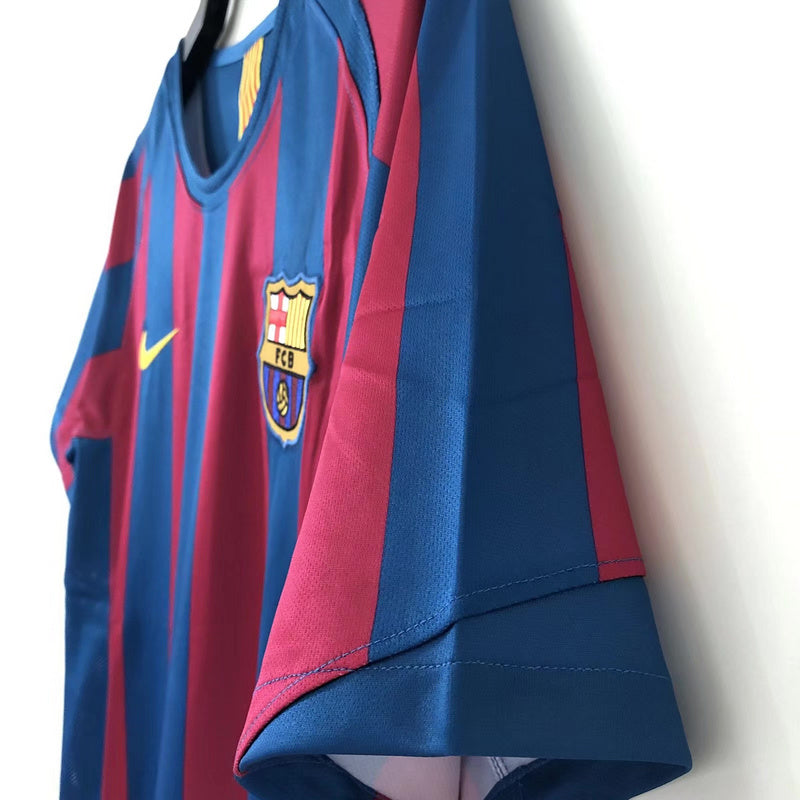 Barcelona 2005-06 Retro - Home