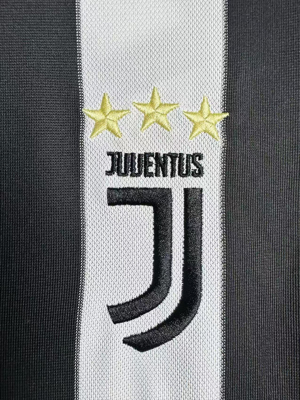 Juventus 2017-18 Retro - Home