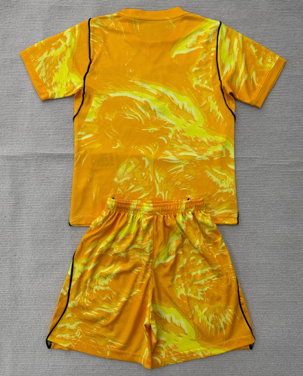 England 2026 World Cup - Goalkeeper Kids Kit (Yellow)