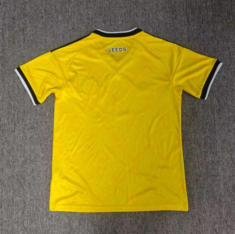 Leeds United 26/27 - Away Kit (Fan)