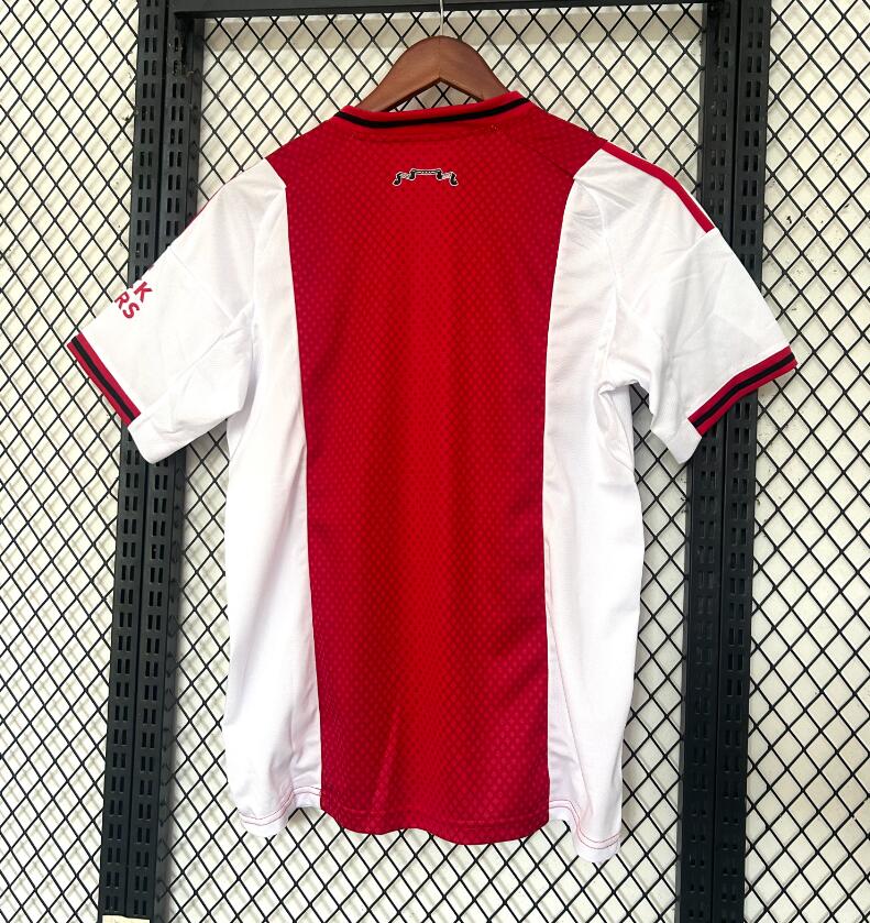 Ajax 25/26 - Home Kit (Fan)