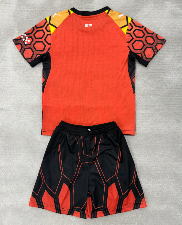 Manchester City 26/27 - Goalkeeper Kids Kit (Orange)