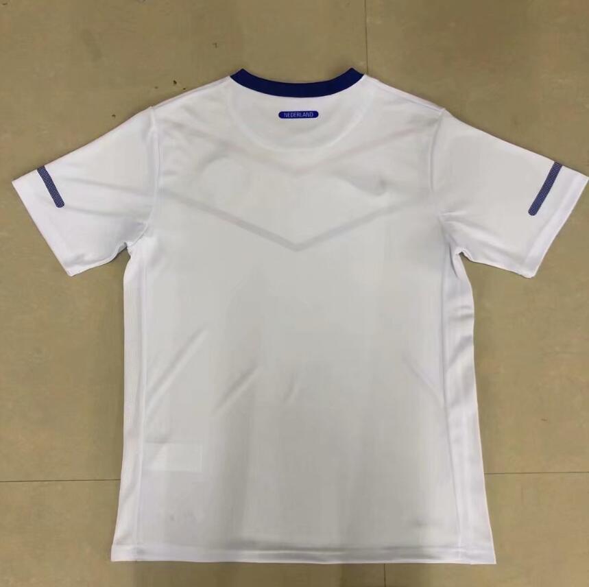 Netherlands 2010 Retro - Away
