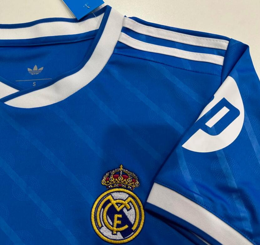 Real Madrid 25/26 - Third Kit (Fan)