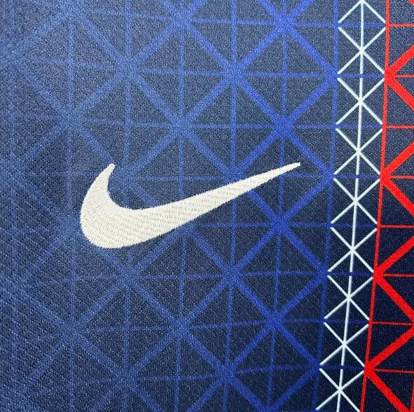 Paris Saint-Germain 25/26 - Home Kit (Fan)