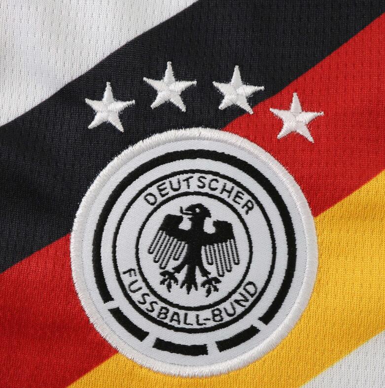 Germany 2026 World Cup - Home Women's Cropped (Fan)