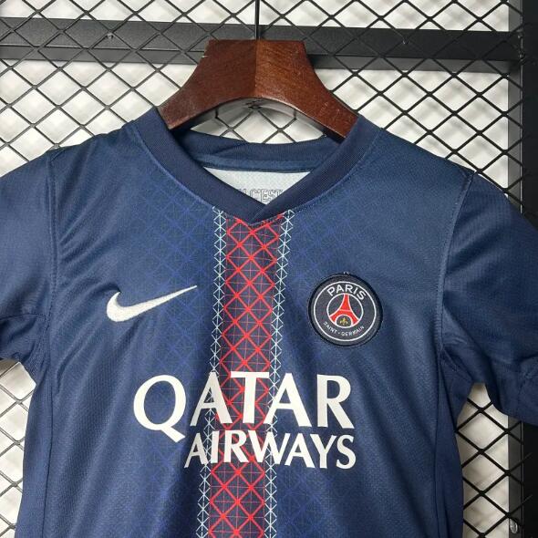 Paris Saint-Germain 25/26 - Home Kids Kit