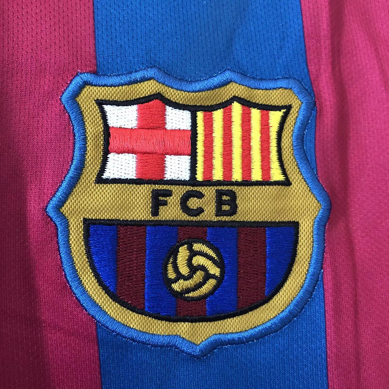 Barcelona 2005-06 Retro - Home