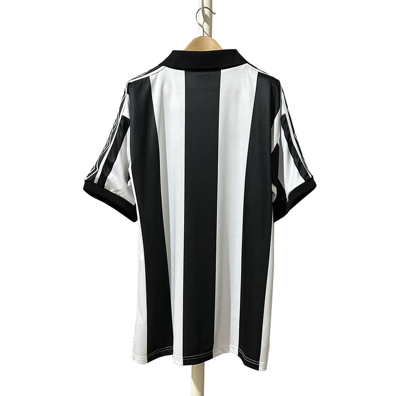 Newcastle United 1980-82 Retro - Home