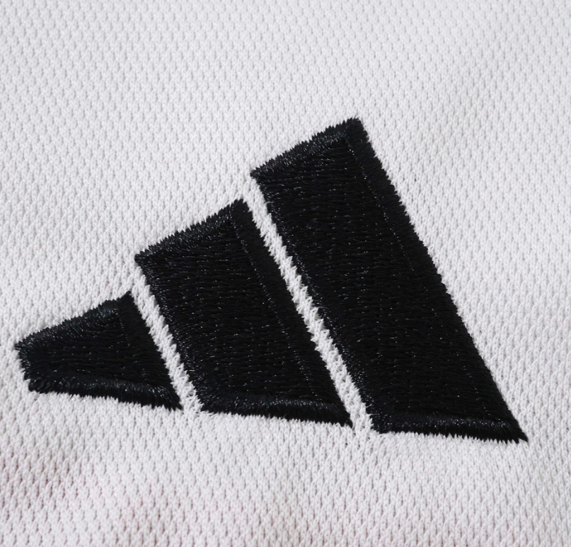 Manchester United 26/27 - Home Shorts