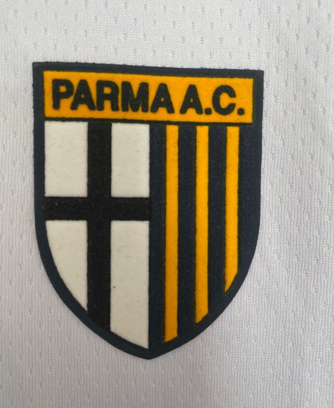 Parma 2003-04 Retro - Away