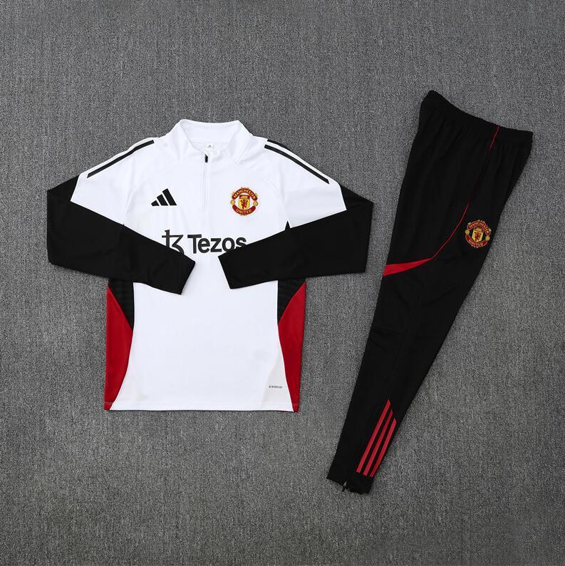 Manchester United 25/26 - Tracksuit (Half-Zip)