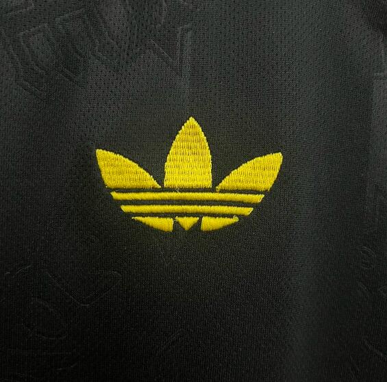 Manchester United 25/26 - Third Kit (Fan)