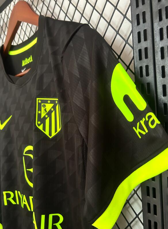Atletico Madrid 26/27 - Away Kit (Fan)