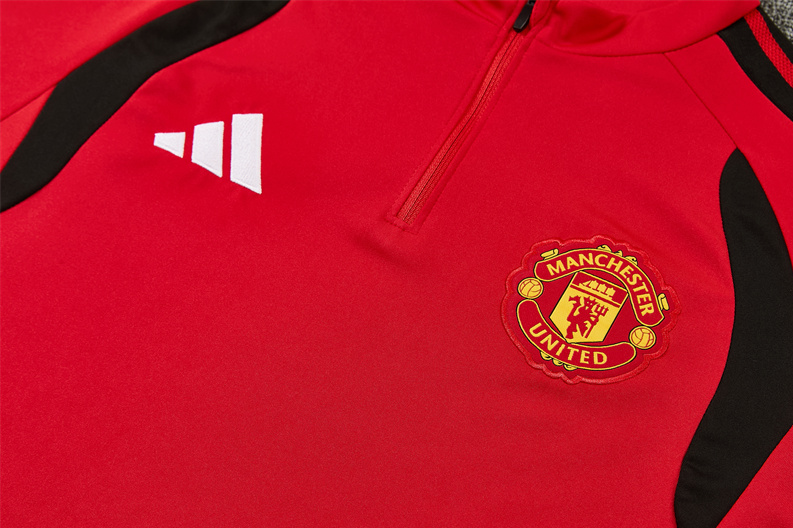 Manchester United 26/27 - Tracksuit