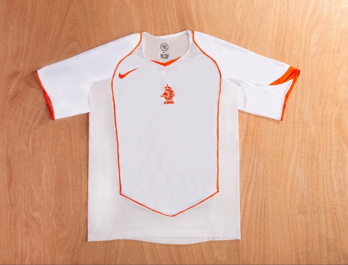 Netherlands 2004 Retro - Away