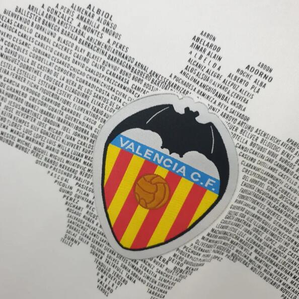Valencia 2009-10 Retro - Home