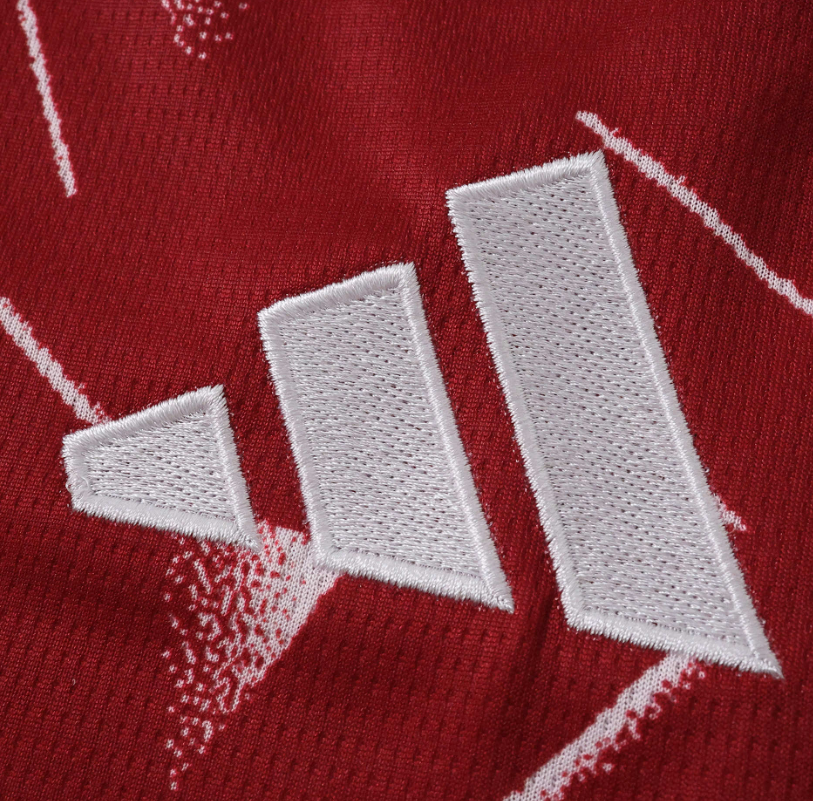 Liverpool 26/27 - Home Kit (Fan)
