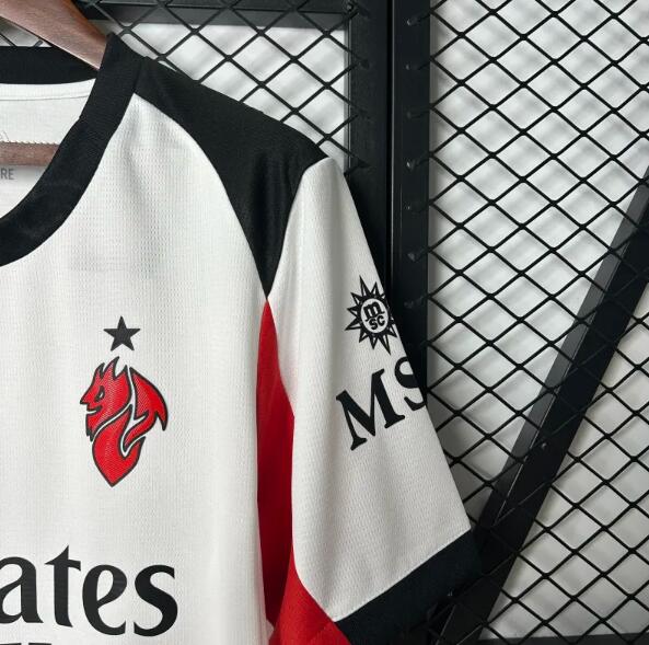 AC Milan 25/26 - Away Kit (Fan)