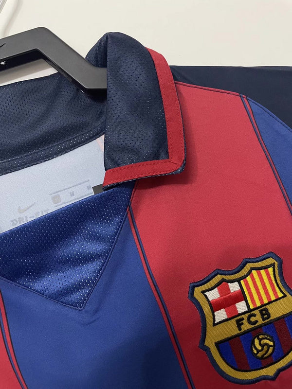 Barcelona 2003-04 Retro - Home