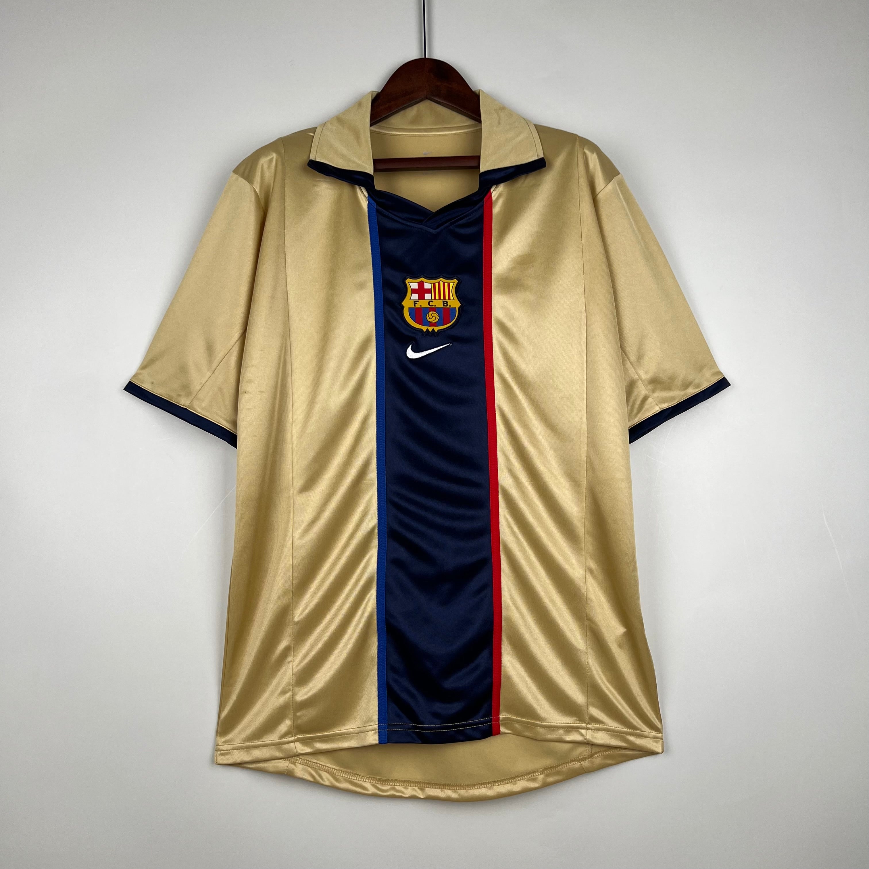 02/03 Barcelone Rétro - Troisième Maillot