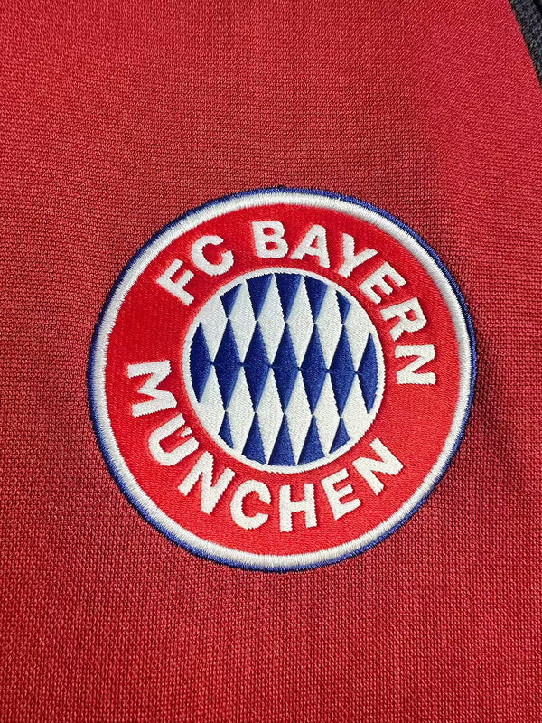 Bayern Munich 2001-02 Retro - Home